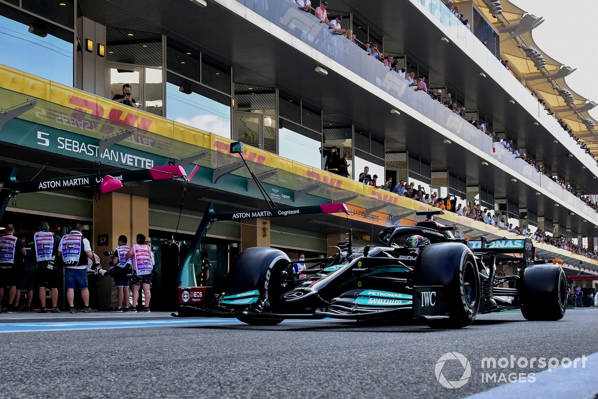 Lewis Hamilton, Mercedes W12
