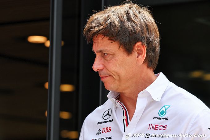 Wolff wants to see Mercedes F1