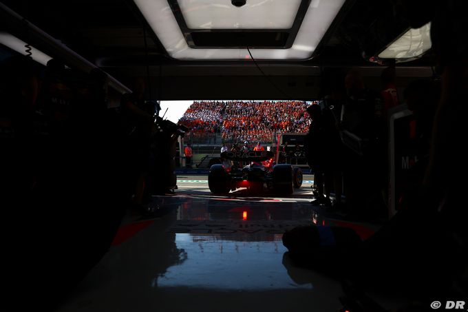 Is Red Bull spending too much on F1?  (...)