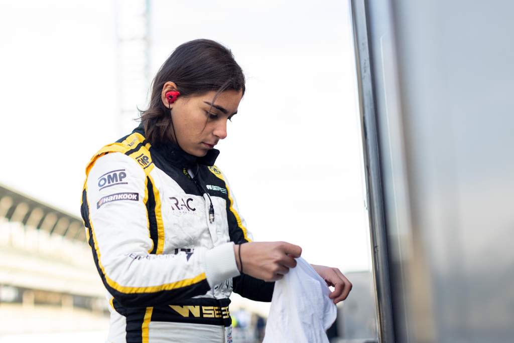 F1 junior Chadwick to race in IndyCar's rebadged feeder series