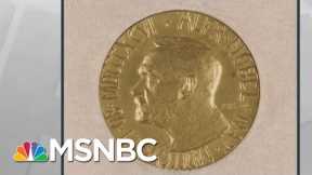 Trump Uses Photo Of Wrong Medal To Falsely Imply He Received Nobel Prize | Rachel Maddow | MSNBC
