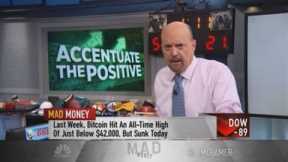 The futures just can't seem to drag this market down, Jim Cramer says