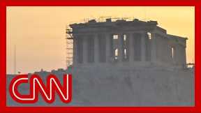Fires threaten historic sites in Greece