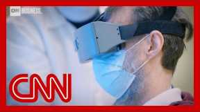 Goggles help blind man see after 40 years