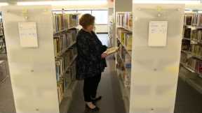Librarians fight back against push to ban books from schools