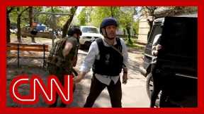 CNN goes to frontline city where Ukrainians remain amid constant shelling