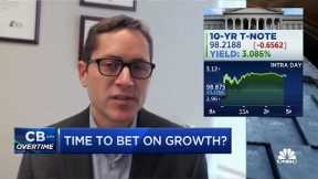 Growth stocks remain resilient in weakening economy, says Neuberger's Jason Tauber