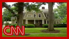 Family buys $1.3 million home and then starts getting creepy letters