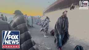 EXCLUSIVE VIDEO: Thousands of migrants occupy El Paso amid border surge | Digital Original