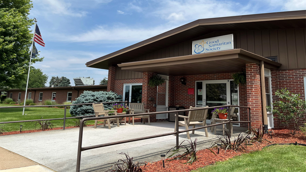 A photo of the outside of a nursing home.