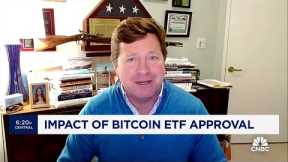 Fmr. SEC Chair Jay Clayton talks the impact of a bitcoin ETF approval