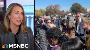 Democrats, Republicans remain at impasse amid ongoing shutdown