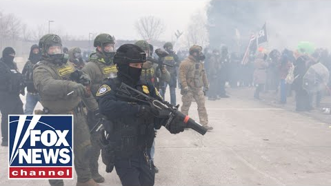 Pentagon readies 1,500 troops as Minneapolis ICE clashes intensify: Report