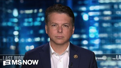 Trump's 'incoherence' on display in Davos: Top Dem says 'My God, we have three more years of this'