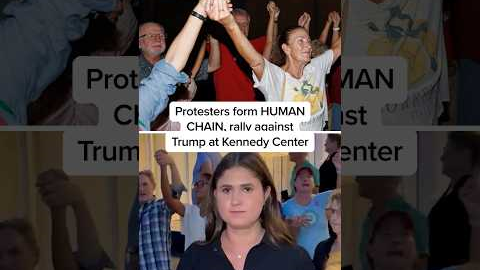 Protesters form HUMAN CHAIN, rally against Trump at Kennedy Center